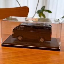 Voiture miniature Nissan NV350 Caravane 1/43 noire à vendre