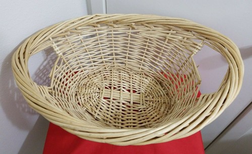 Large oval wicker - large, with