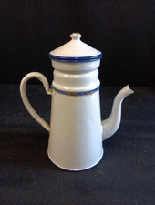 Ancienne cafetière émaillée