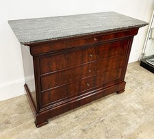 Commode époque LOUIS PHILIPPE en acajou