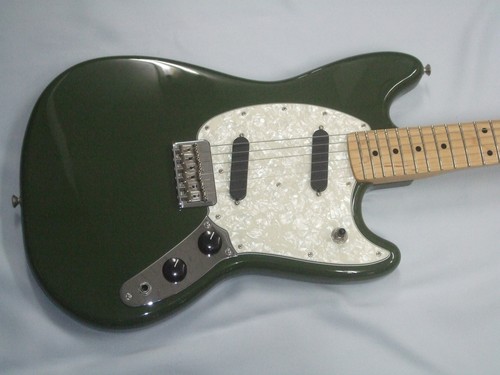 Fender player 2mustang - player, (2017)