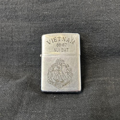 Briquet huile zippo vietnam - à,