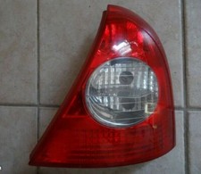 feu arriere droit cote