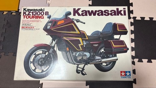 Kit maquette plastique - , moto