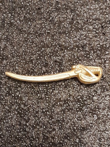 Pin sabre doré - sabre, alcool