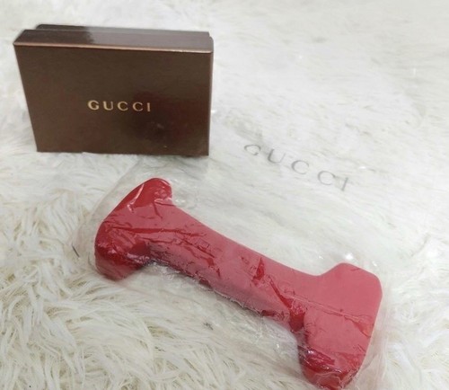 Jouet gucci caoutchouc - en,
