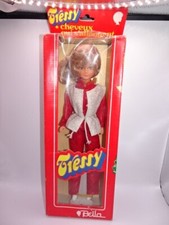 ancienne poupée mannequin tressy BELLA neuve en boite