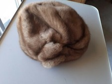 Toque fourrure (vision ou