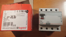Legrand 411660 - Interrupteur Différentiel Triphasé 25A 30Ma Triphasé 4P