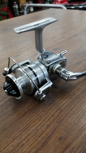 Moulinet tournant daiwa - moulinet,