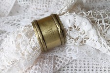 Rond de serviette ancien avec