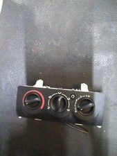 Commande de chauffage Avec clim  Renault Clio 2 phase 2 année 2003
