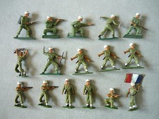 Starlux Lot 16 Militaires