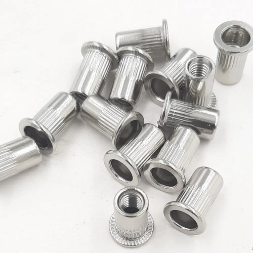 Insert fileté zigriné inox - fileté,