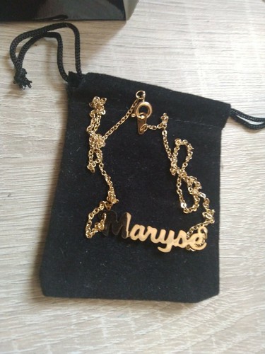 Collier ras cou prénom - le,