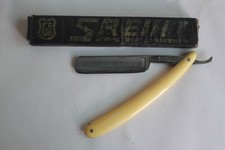 Rasoir coupe-chou Lecoultre + étui Suisse (72961)