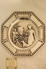 Assiette décorative murale en étain 97% scène récolte du bois 