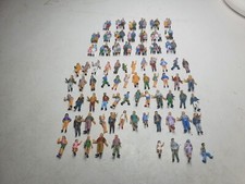 PREISER MKD ?? LOT FIGURINES
