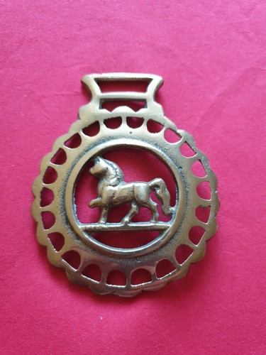 Cast horse brass pierced - cast, brass.