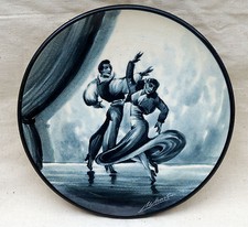 Spanish Flamenco Dancers Blue and White Porcelain Decorative Pate
