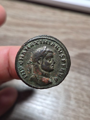 172 maximien hercule - ~,