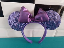 1304243 Serre tête oreilles Minnie Disney Disneyland Mickey strasse sequin mauve
