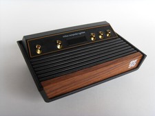 COMPLET avec ses accessoires : Atari 2600 Flashback 50 ans X 10 VCS boutons doré
