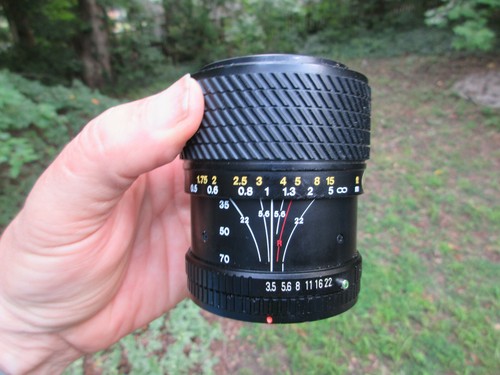 Tokina lens 35 70mm - sz-x, 35-70mm