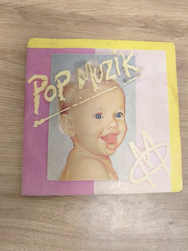 Vinyle tours pop muzik - 45,