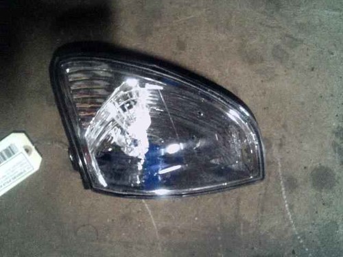Clignotant avant gauche toyota - avant,