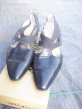Jolies Chaussures bride talon bleu marine 39