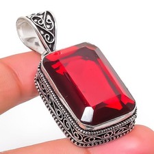 Pendentif bijou fait main en