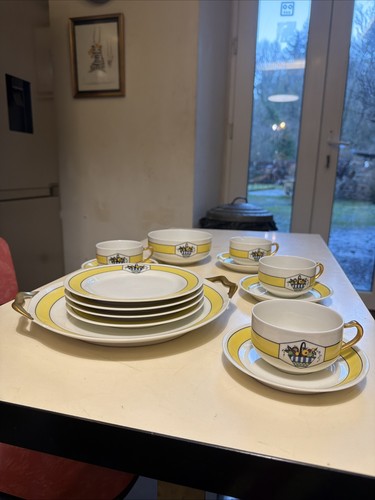 Rare service café - service, à