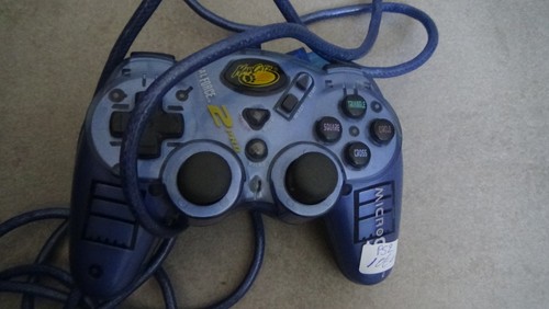 Manette playstation mad catz - 2,