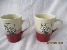 Lot 2 tasses mugs motif fleurs