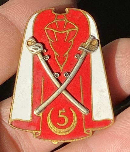 Insigne éme regiment - éme, de