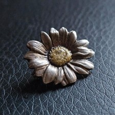 Broche marguerite art nouveau signée Mellerio bijou début XXème siècle vintage