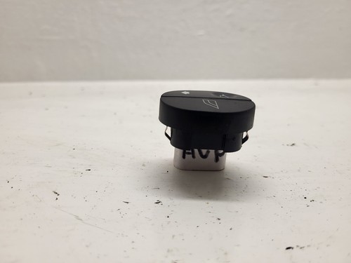 Bouton lève vitre avant