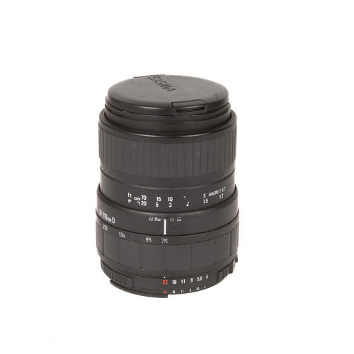 Sigma 210mm 6 uc ii - f/4-5.6,