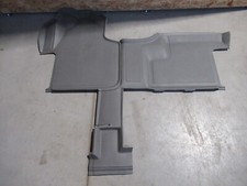 Tapis de sol avant gauche et