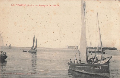 Croisic une barque - croisic.,