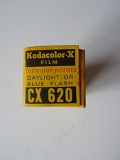 pellicule KODAK CX 620 périmée janvier 1973  appareil photo