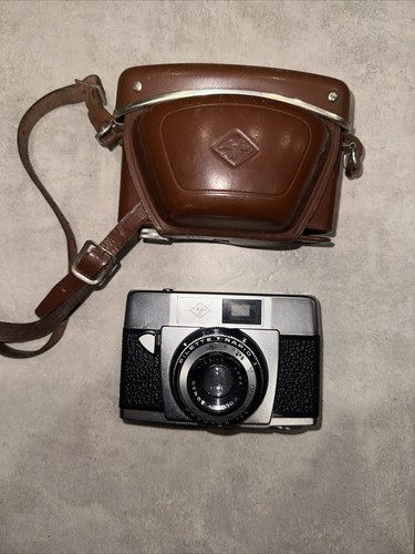 Appareil photo argentique alfa - photo,
