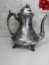 Verseuse ancienne théière