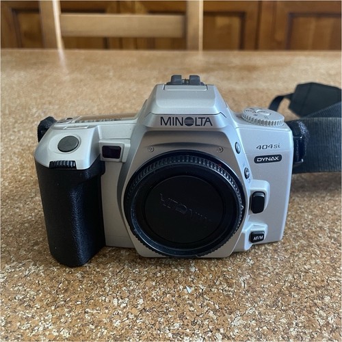 Minolta dynax 404si - minolta, —