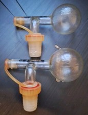 lot  2 doseurs apéritif