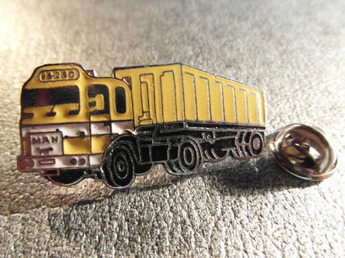 Rare gros pins - rare,