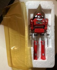 ULYSSE 31 : ROBOT POMPIER -