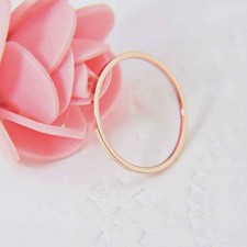 Bijoux à main en acier