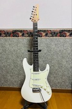 Ibanez LM1-LWH Ibanez AZ